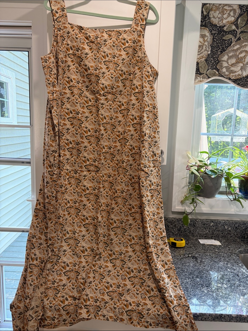 J.Jill Purejill Sleeveless Floral Midi Dress in Beige and Mustard with pockets